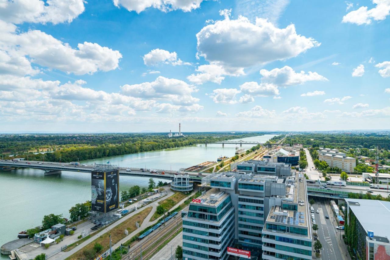 Vienna Residence, Marina Tower - Danube Экстерьер фото